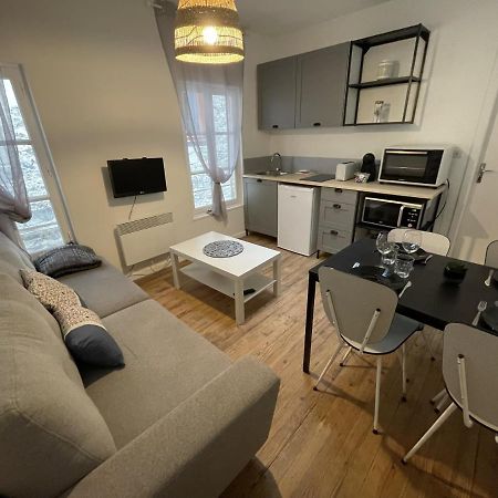 Saphir, Hyper Centre Ville Au Calme Au Fond D'Une Impasse Caen Luaran gambar