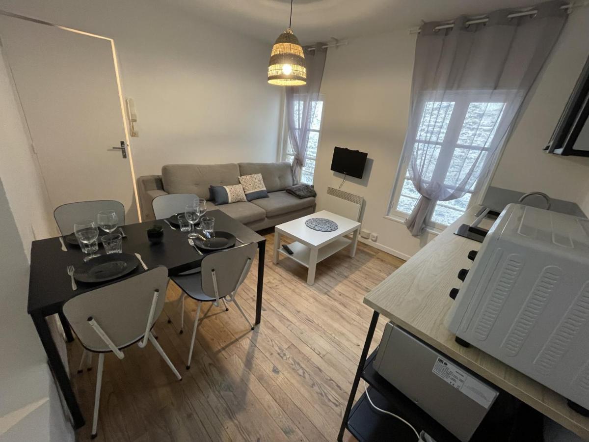 Saphir, Hyper Centre Ville Au Calme Au Fond D'Une Impasse Caen Luaran gambar